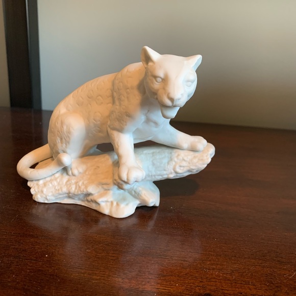 Vintage Aldon porcelain bisque leopard. - Picture 4 of 5